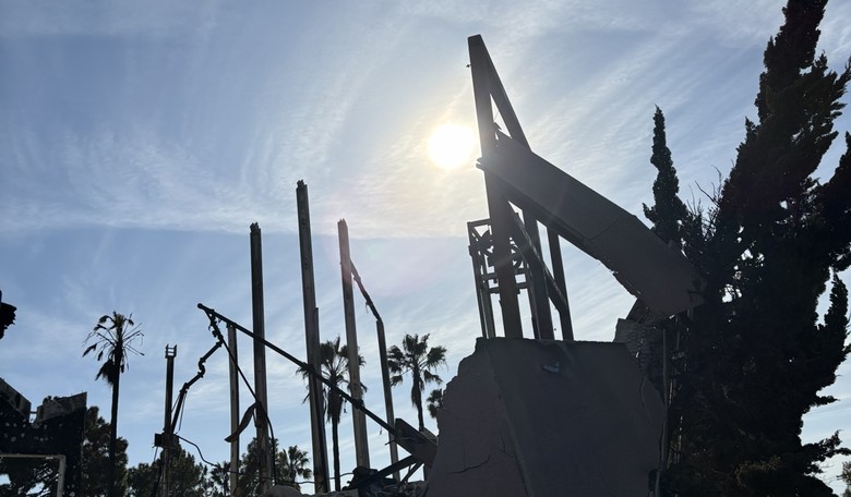 Google Maps Just 'Unburned' the Pacific Palisades — and Infuriated Angelenos Noticed