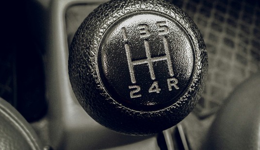 When It Comes to Driving, Gen Z Gets the Short End of the Stick