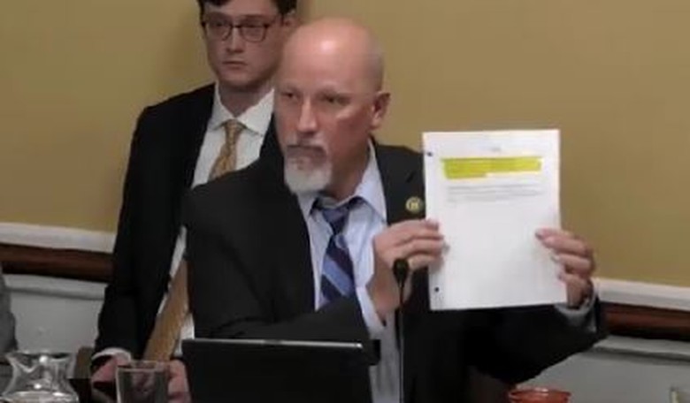 Rep. Chip Roy made it VERY awkward for Maxine Waters after she claimed 'I am NOT a socialist'