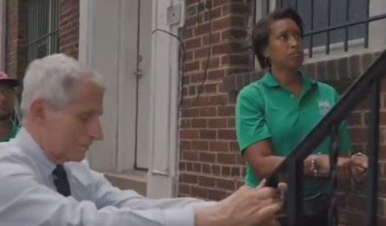 That time a guy wrecked Dr. Fauci's door-to-door sales pitch in DC ('it's AMAZING')