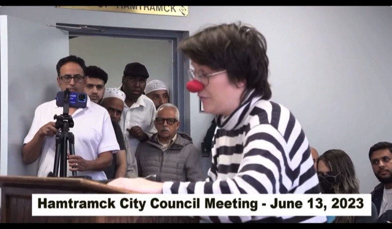 Wajahat Ali blames GOP and 'Moms for Liberty' because Muslims are adhering to their faith
