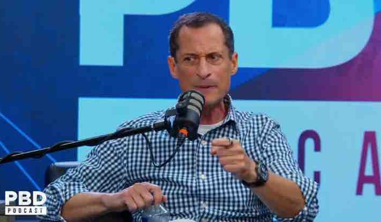 NO idea what the Hell is going on BUT this Anthony Weiner interview about Hillary Clinton is NUTS (watch)