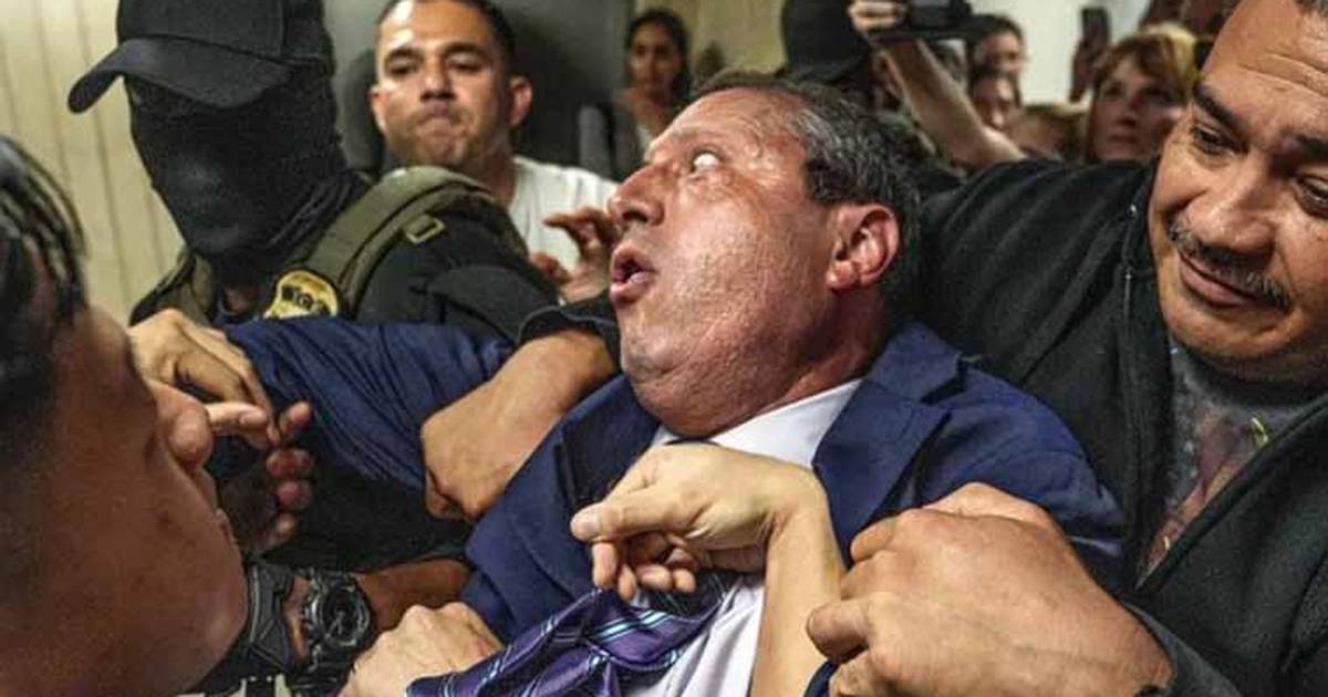 Ilhan Omar Upset IDF Detained Congressional Candidate Brad Lander for Picking Olives With Rabbis Ilhan Omar Upset IDF Detained Congressional Candidate Brad Lander for Picking Olives With Rabbis