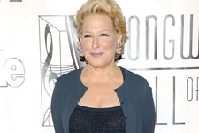 Even Pro-Choicers Are Appalled By Bette Midler's Baby Formula Tweet 