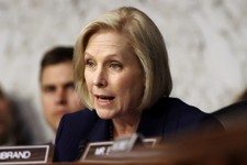 Gillibrand: Οι ζωές των γυναικών θα διατρέχουν κίνδυνο εάν επιβεβαιωθεί ο Kavanaugh