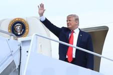 Αντιστέκομαι?  Ο αριθμός των Αμερικανών λέγοντας τα πράγματα «πηγαίνουν καλά» Hits Έντεκα χρόνια υψηλό σε CNN δημοσκόπηση