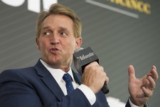 Dude, Shut Up and Go Away: Former GOP Senator Would Rather See A Democrat Win In 2020