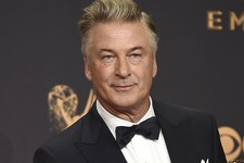 And This Has to Be the Dumbest Theory to Explain Alec Baldwin's Deadly Prop Gun Accident