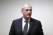 Here's What Happened When Two Trump Supporters Confronted NJ Gov. Murphy at a Restaurant