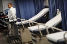 NY Hospital Temporarily Closes ER Due to Staffing Shortages Over State Vaccine Mandate