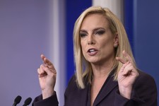 DHS Γραμματέας του Δημοκρατικού Γερουσιαστή: Η καταπολέμηση της παράνομης μετανάστευσης δεν είναι μια «φιλοσοφία», είναι ο νόμος