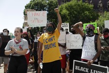 St. Louis Couple Who Defended Home From Would-Be Lefty Rioters Have Rifle Seized By Police 