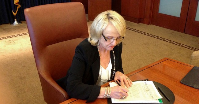 Governor Brewer Betrays Conservatives, Forces Through Huge Obamacare Medicaid Expansion