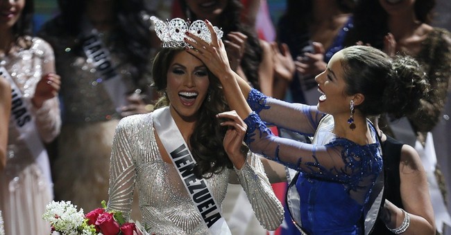 Venezuelan Political Foes Agree: Miss Universe is Beautiful 