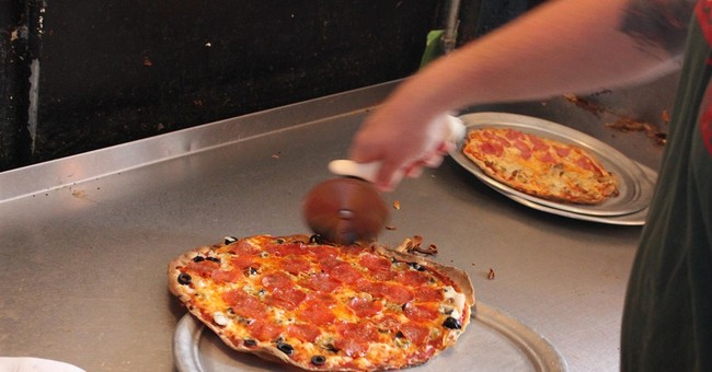 American Pizza Community Demands Changes to Job-Killing FDA Rule