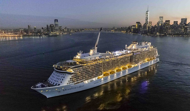 Fear and Loathing on the ‘Oasis of the Seas': Cruising in the Era of COVID