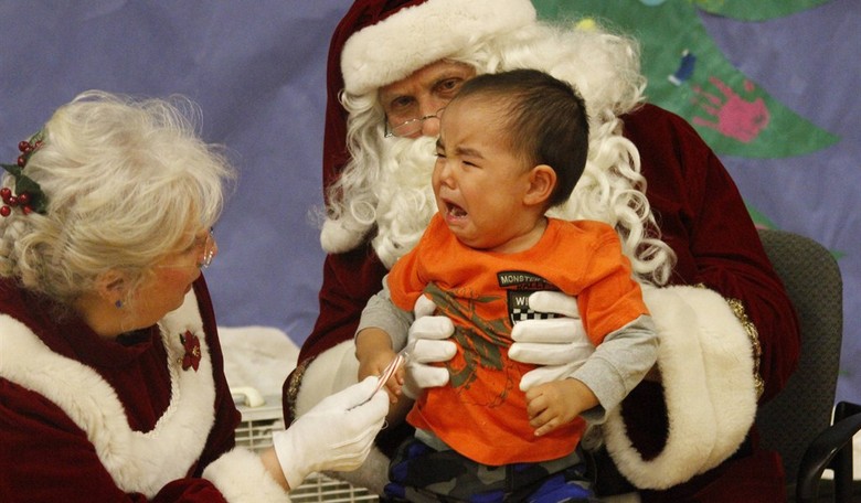 Despicable Leftist Mall Santa Makes Child Cry After Refusing to Bring Him NERF Gun for Christmas