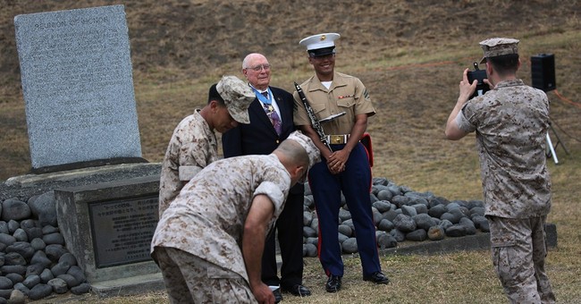 94 Year-Old WWII Medal of Honor Recipient to Toss Out Super Bowl Coin Flip