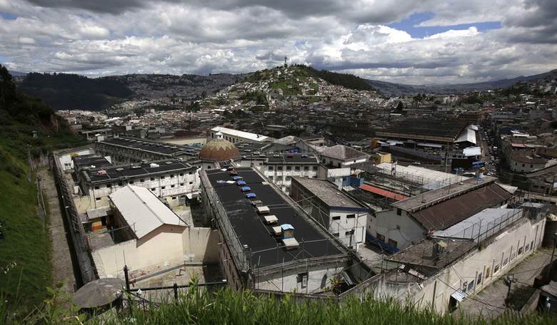 Drug Gangs Take Over TV Station, Prisons in Ecuador