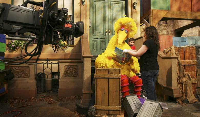 Big Bird vs. Ted Cruz: The COVID Vax War Reaches New Heights
