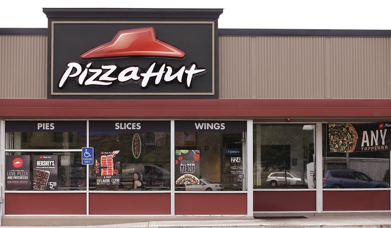 Insanity Wrap: Pizza Hut Is Everything Wrong With America Today