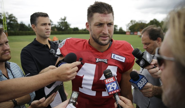 Black Linebacker Brandon Spikes Demands: 'Drop the Race Bullsh*t' About Tim Tebow