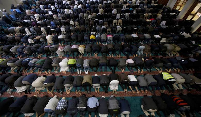 Muslims Want to Benefit from—But Not Be Friends With—Austrians (and All Infidels)