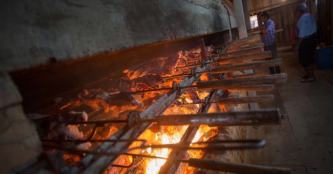 Harvard U.: Study Shows People Are Buying Newspapers &mdash; but Not to Read Them