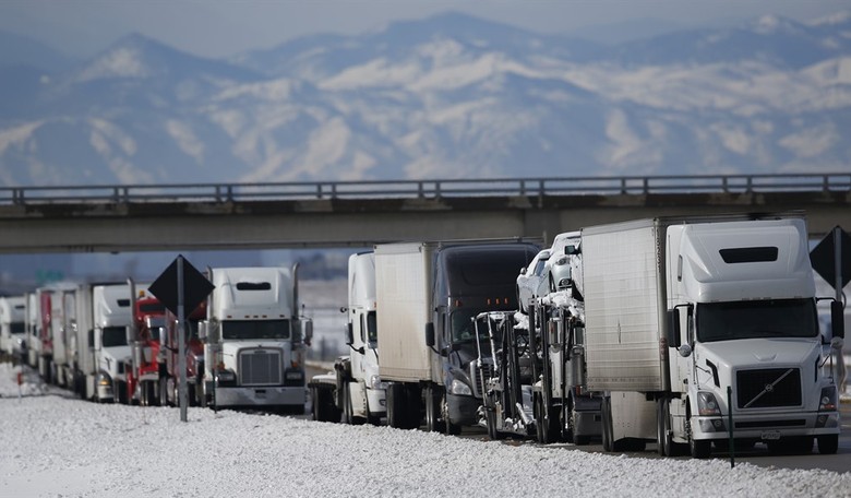 California bans 70,000 tractor-trailers amid supply chain crisis