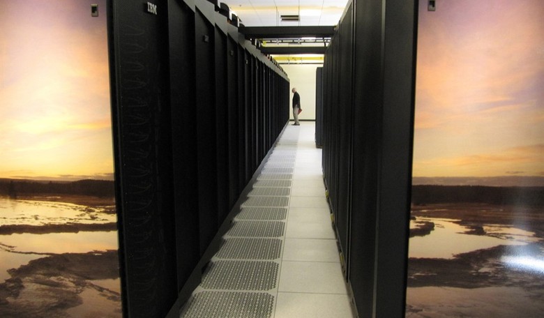 Super-Computers: The Ongoing Us-China Technology Race and the Importance of Winning