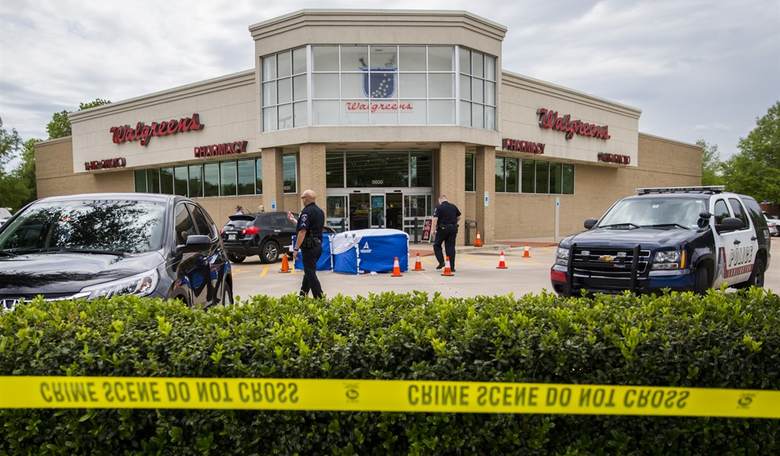 Walgreens Unveils New 'Anti-Theft' Store in Chicago, With Just 2 Aisles Accessible to Shoppers