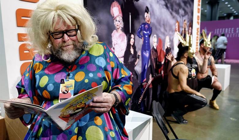 'Pastor Story Hour': Two Preachers Retaliate Against Drag Queen Story Hour With Bible-Based Versions