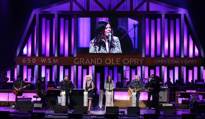 An American Music Star Dies of Complications From the Wuhan Coronavirus