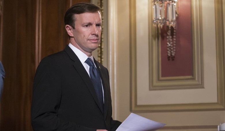 Chris Murphy Tries to Shame the Idea of Defending Your Home From Rioters, Goes Silent When Confronted