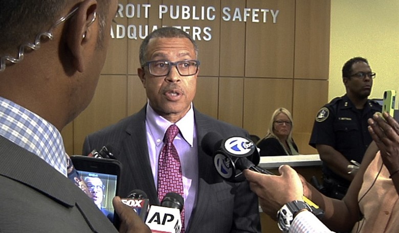 Detroit Police Chief Calls Cop 'a Hero' For Shooting Armed Suspect