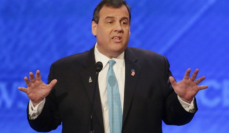 Chris Christie Says Rivals Who Don't Make Debate Stage Should Drop Out of 2024 Race: 'Leave the Field'