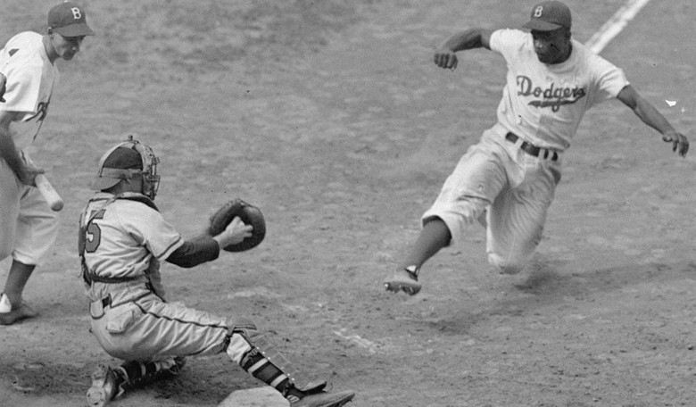 Gender Studies Prof Says We Should Celebrate Lia Thomas Like We Did Jackie Robinson