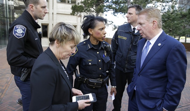 Seattle Police Are Encouraging People to Call 9/11 To Report 'Racist Name Calling'