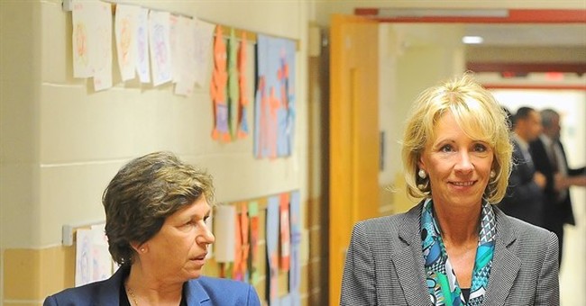 Randi Weingarten Claims DeSantis Fakes COVID Data Based on Debunked Whistleblower Rebekah Jones