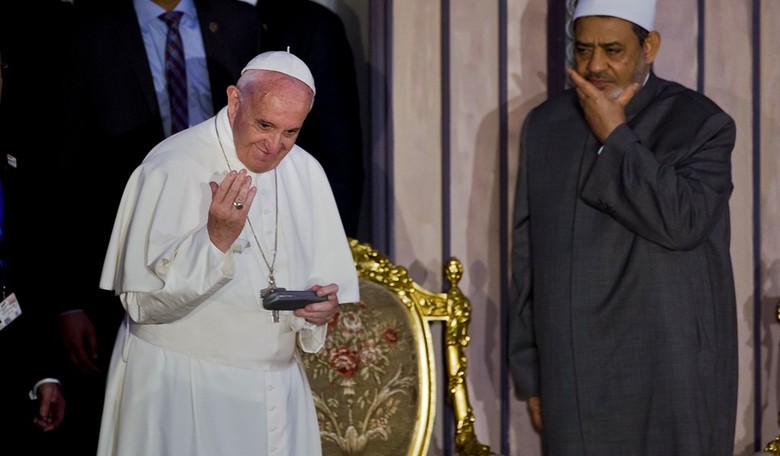 ISIS Branches Out Into Comedy, Accuses Pope Woke I of Trying to Start New Crusade