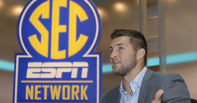 Would Baseball Team Have Mocked Tebow’s Religion Had He Been a Muslim?