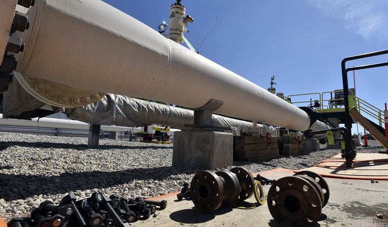 Biden Considers Shutting Down Michigan Pipeline as Gas Prices Rise and Winter Approaches