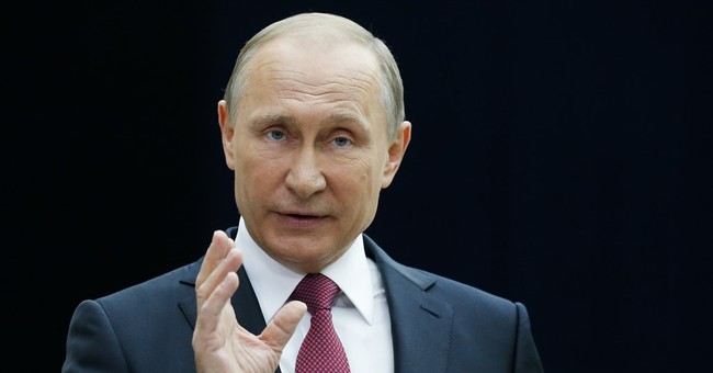 Putin Mockingly Offers Comey Asylum