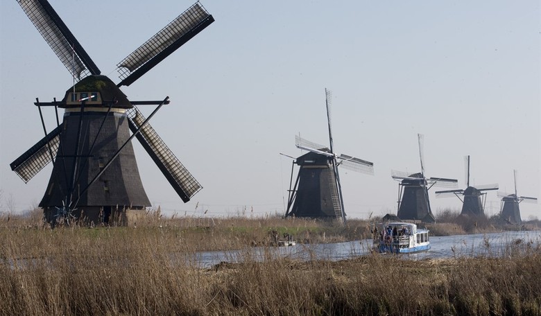 Something rotten in Amsterdam: Your neighbor can't afford to shower