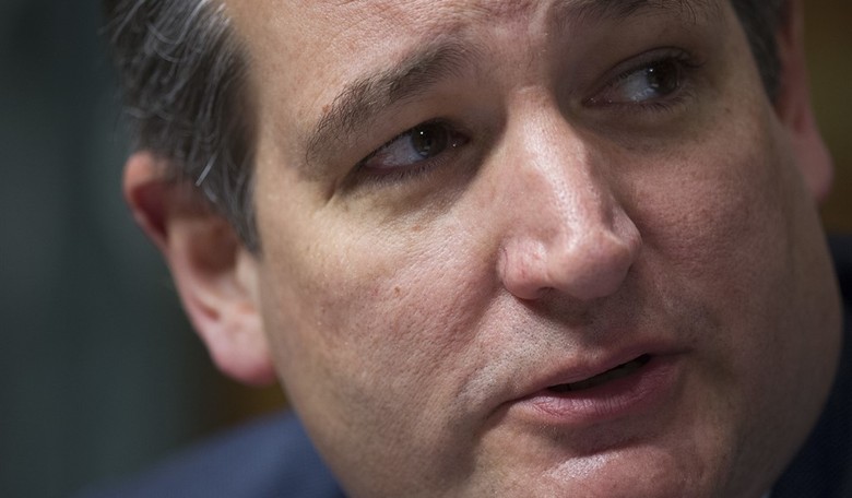 CNN tweets about Ted Cruz's 'so called Consumer Freedom amendment'
