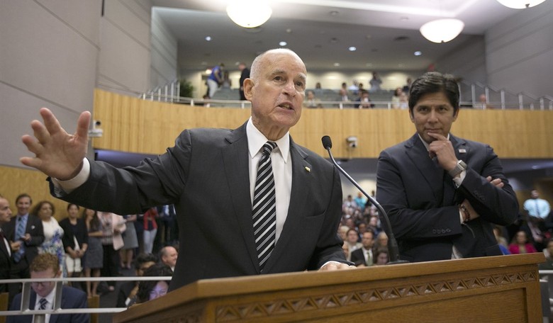 California's sanctuary state law is moving forward