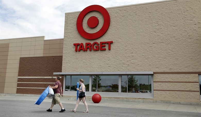 BLM Mob Threatens to ‘Shut Down’ Target Store: ‘Stop Calling the Police’ on ‘Black People’