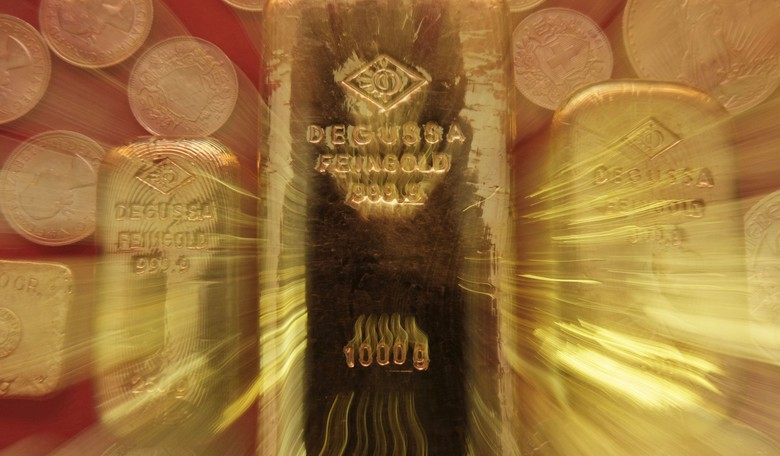 COVID Stimulus Spending May Lead to Inflation. Are Cryptocurrencies and Gold Viable Hedges?