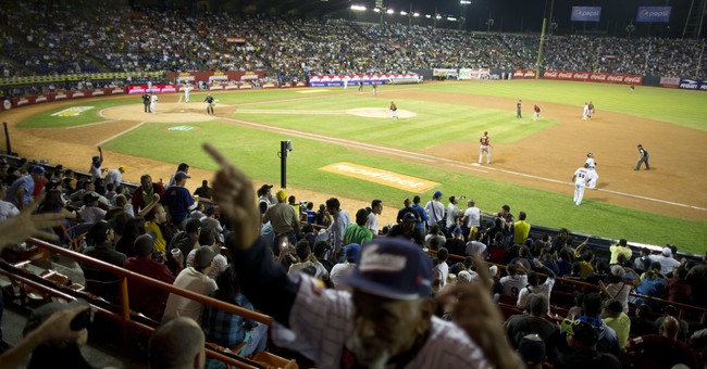 Texas Rangers Will Have Full Capacity for the 2021 Baseball Season but Will Masks Be Enforced?