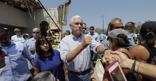 Pence Helps with Hurricane Harvey Clean Up, Meets with Victims